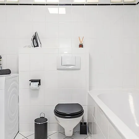 Dream Flat Near The Fair - Apartment In Augsburg Bei Der Messe Exterior foto